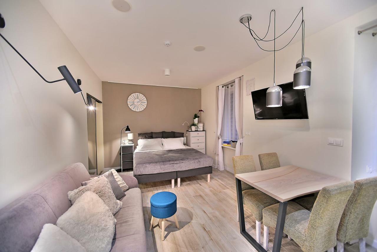 Apartamenty Sjesta Centrum クドヴァ・ズドゥルイ エクステリア 写真